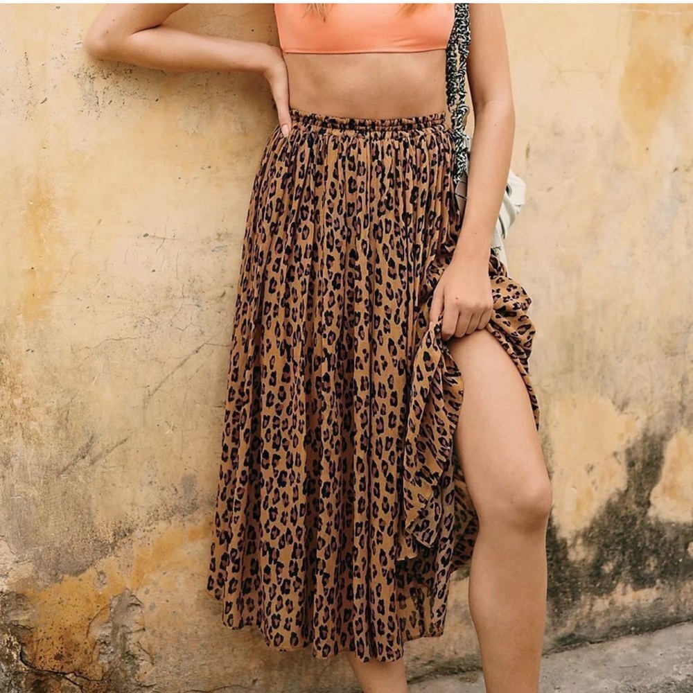 Free People Leopard pleated Skirt XS
